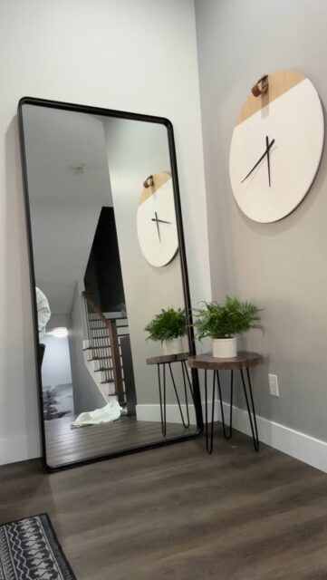 I love this white hoodie, message me for yours. It goes with everything and is extremely warm.